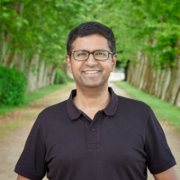 Ep85: Automation and Networking in a Cloud Native World, with Vijoy Pandey