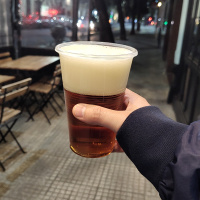 Cerveza, futbol y mensajitos de la gente