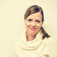 Näkymätön valtakunta näkyväksi, Riikka Hartikainen