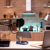 Matt was in Chinese Neighborhood and came back not empty handed. Redneck healer is in the studio but it was not enough to fix the problem!! Episode #403 – August. 2nd.  2023