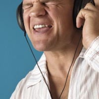 Matt can play Chest with a Tootsie Pop in his mouth while winning his two greatest prizes. One fortune cookie and a piece of See’s Candy. Rich was a referee of the match. Episode #392 – July. 20th. 2023