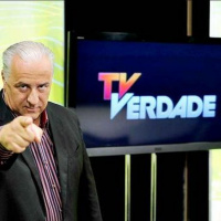 TV Verdade discute consumismo do brasileiro e educação financeira