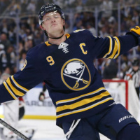 Айкел воюет с Баффало, а Кравцов — с Нью-Йорком. Горячие первые недели в НХЛ | Форчек не пройдет