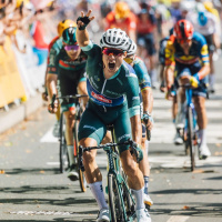 Погачар перехоплює ініциативу, Філіпсен бере зелену майку. Підсумки першого тижня Тур де Франс | Тандем