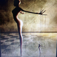 II - Marionetas del libre albedrio