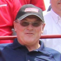 Episode 22 - Brian Osterndorff of Roberts Farm Equipment on Road Safety with Agricultural Equipment