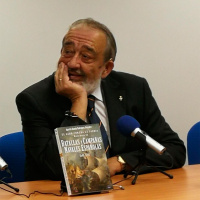 H files 41 - Presentación de El león contra la Jauría II en la Librería Tercios Viejos por Agustín Ramón Rodríguez González