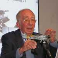 H files 09 - Conferencia de Peter Brill, piloto alemán en la II Guerra Mundial