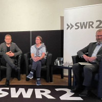 SWR Bestenliste Oktober mit Büchern von Cordelia Edvardson, Emma Cline u.a. | Diskussion