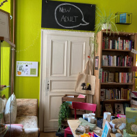 Mit New Adult-Büchern junge Leser anlocken. Mainzer Buchhandlung richtet Safe Space ein