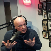 #110 Anti - Klagen - Bart Flos