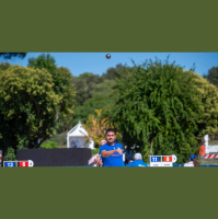 A piedi uniti nel cerchio: la petanque