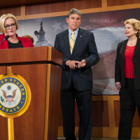 THIS Democratic Senator Just SHOCKED Colleagues, Supporting Trump...