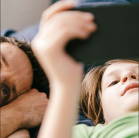 De pai para filha: o podcast de leitura de histórias infantis