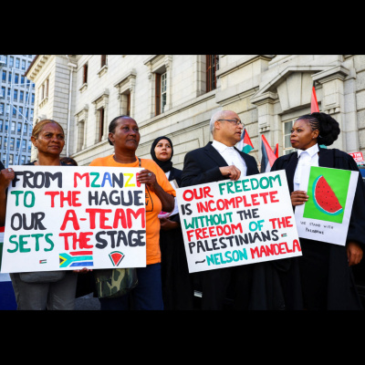 Clearing The Fog With Co-hosts Margaret Flowers And Kevin Zeese