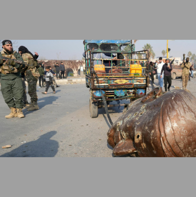Clearing The Fog With Co-hosts Margaret Flowers And Kevin Zeese