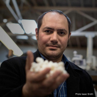 Biohackers Seek a Faster, Cheaper Path to Insulin