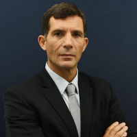 A Pursuit of Off-The-Shelf CAR-T Therapies