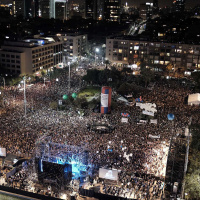 The Moderate Majority