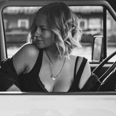 #twentysomething Podcast By Lina Mallon