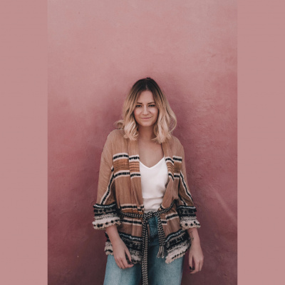 #twentysomething Podcast By Lina Mallon