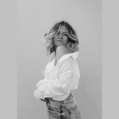 #twentysomething Podcast By Lina Mallon