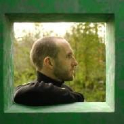 Tom Payne  Sam Christie