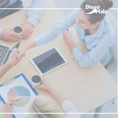 Mundo Empresarial Com Diego Maia