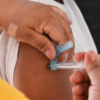 Tomar ou não uma vacina não se trata de uma decisão pessoal