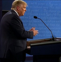 Infecção de Trump por coronavírus gera clima de incerteza nos EUA