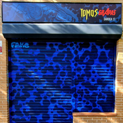 Tomos Y Grapas Cómics