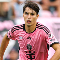 El hijo de Redondo jugará en Primera y el Sunderland sigue gastando