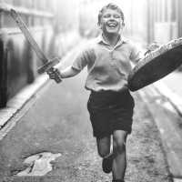 Belfast. Moonfall. Julia. - Episodio exclusivo para mecenas