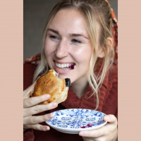 Mamies Pies - What is a Pocket Pie? (2-mins)