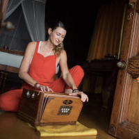 71 | The Art of Chanting | feat. Janet Stone