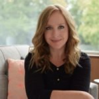 I write “all the feels” romances – Paige Toon