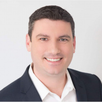 Episode 105 - Rethinking SEO and Content Marketing for 2020 with Russ Henneberry