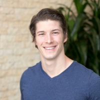 Episode 79 - Lessons from a Record-breaking Crowd Funding Campaign with Connor Young of Ample Foods