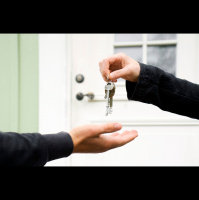 Cómo evitar estafas en el alquiler de apartamentos de vacaciones