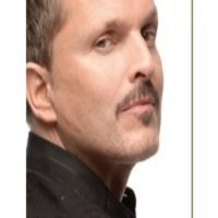 Tema Libre( Especial de Miguel Bose) Con Damiana