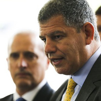 Ao insistir que não sai do cargo, Bebianno dá sinais de que tem coisas a dizer