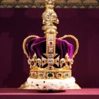 Coronas y coronaciones