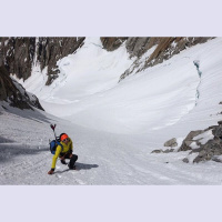 Aventura: ¿Por qué ha pospuesto Kilian Jornet su reto de subir corriendo el Everest?