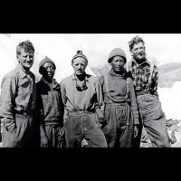 Aventura: ¿Hay alguna conexión entre el final de la I Guerra Mundial y las primeras expediciones británicas al Everest?