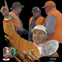 #456 Vols Legends Phillip Fulmer amp Carl Johnson: Gridiron Glory to Guiding the Next Gen Outdoors