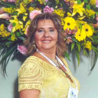 Yhelda Felicio - Cirurgia Plástica