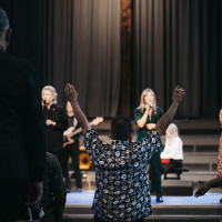 Gudstjänst: Vägar till glädje - generositet - Ulrik Josefsson - 12/3