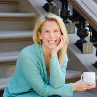 #0008: Nicole Barsalona on maternal loss + connecting music mavens