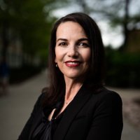 #0082: Julianne Holt-Lundstad on the fraying of our social fabric, social connection + our health