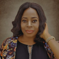 #0053: Kate Nnanna-Ibemgbo on navigating ultimatums in the workplace, recognizing the depth of a mothers love + leaving footprints in the sands of time